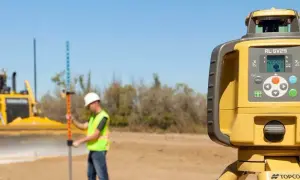 Niwelator czy poziomica laserowa - który wybór jest lepszy dla Ciebie?