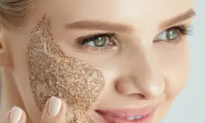 Jak zrobić peeling w domu? Proste sposoby dla każdego typu skóry