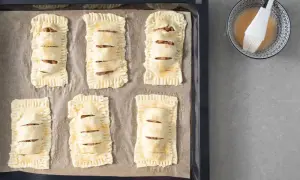 Pyszne desery z ciasta francuskiego - proste przepisy krok po kroku