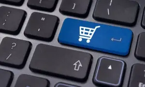 Jak sprzedawać perfumy: sprawdzone strategie, które przyciągną klientów