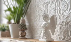 Dlaczego gipsowe aniołki są idealne do eleganckich dekoracji wnętrz?