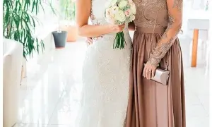 Jak powinna się ubrać mama pana młodego na ślub? Eleganckie wskazówki i modne inspiracje