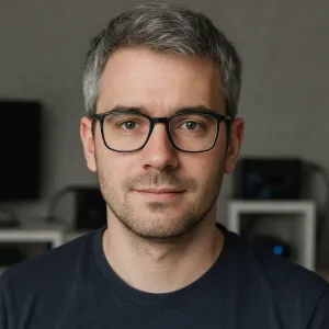 Autor Cezary Jabłoński