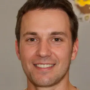Autor Adrian Borkowski