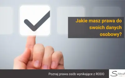 Palec wskazuje zaznaczone pole z haczykiem. Tekst pyta: "Jakie masz prawa do swoich danych osobowych?". Poznaj prawa wynikające z RODO.
