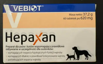 Opakowanie preparatu Hepaxan dla psów i kotów, wspierającego wątrobę. Zawiera 60 tabletek.