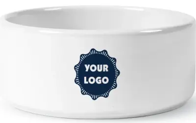 Gamelle en céramique blanche, sobre et élégante, prête à accueillir votre logo pour un style personnalisé.