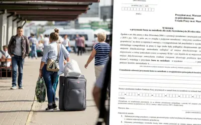 Wniosek o bon na zasiedlenie 2025. Osoby z bagażami czekają na dworcu, gotowe na nowy start.