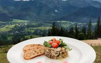 Gdzie zjeść na Gubałówce? Najlepsze restauracje i smaki Zakopanego