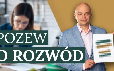 Jak napisać wniosek rozwodowy? Mężczyzna w garniturze trzyma dokument z tekstem. Kobieta w tle pracuje przy biurku.