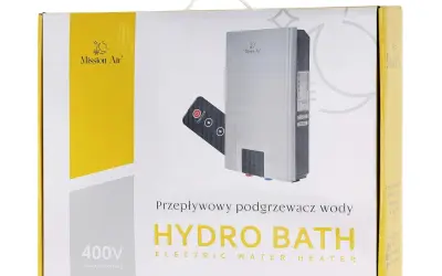 Opakowanie przepływowego podgrzewacza wody 18kW Hydro Bath marki Mission Air. W zestawie pilot zdalnego sterowania.