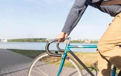 Ile kalorii spala 1 km na rowerze? Zaskakujące różnice w spalaniu