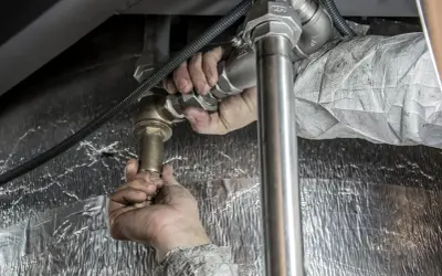 Instalator montuje przyłącza do bufora ciepła 500l. Zastanawiasz się, na ile wystarczy?