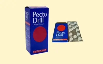 Pecto Drill tabletki do ssania i syrop. Opakowania leku na kaszel.