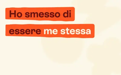 Ho smesso di essere me stessa. Un messaggio che esprime un profondo senso di alienazione e cambiamento interiore.