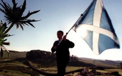 Saltire: Flaga Szkocji historia, symbolika i tajemnice błękitu