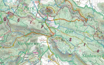 Mapa turystyczna Gór Stołowych z zaznaczonymi szlakami, punktami widokowymi i miejscowościami.