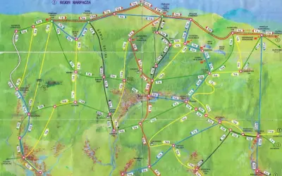 Mapa turystyczna Karkonoszy z zaznaczonymi szlakami. Gdzie są Karkonosze? Właśnie tutaj, na tej mapie znajdziesz szlaki prowadzące przez góry.