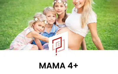 Szczęśliwa mama z trójką dzieci i ciążowym brzuszkiem. Marzenie o emeryturze za 4 dzieci staje się realne.