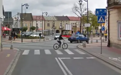 Czy chodnik to droga publiczna? Odkryj ważne przepisy i prawa