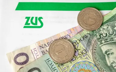 ZUS i polskie złotówki. Czy wystarczy na 300 plus?