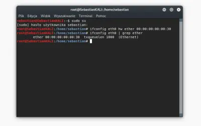 Terminal pokazuje, jak sprawdzić adres MAC karty sieciowej eth0. Komenda `ifconfig eth0 | grep ether` wyświetla adres MAC.