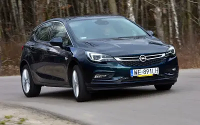 Opel Astra K: Jaki silnik wybrać, aby uniknąć kosztownych napraw?