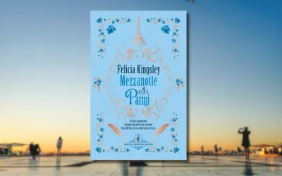 Copertina del felicia kingsley ultimo libro "Mezzanotte a Parigi", con Torre Eiffel stilizzata e decorazioni floreali.