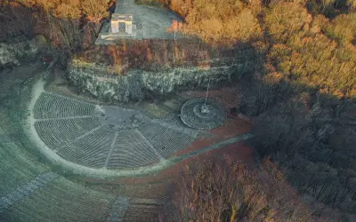 Góra Świętej Anny: Lokalizacja, atrakcje i sekrety wygasłego wulkanu