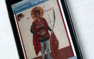 Ikona św. Ekspedyta na ekranie telefonu, symbol modlitwy do św. Ekspedyta o szybką pomoc.
