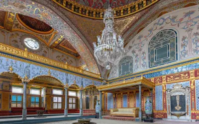 Atrakcja pałacu Topkapi: co musisz zobaczyć w Stambule