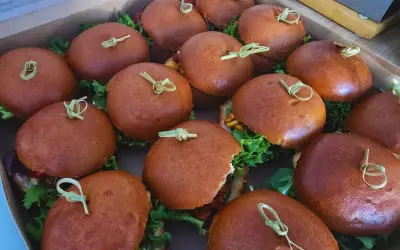 Milk Burger: Gdzie kupić? Sklepy, online, ceny i pomysły na deser