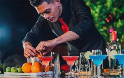 Najlepsze miejsca na drink w Warszawie, które musisz odwiedzić