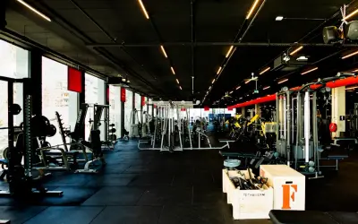 Fitness Business Class: Jak aktywność fizyczna wpływa na efektywność biznesową i podejmowanie decyzji