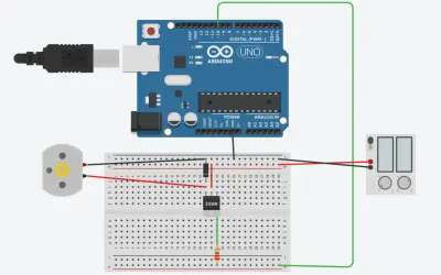Układ Arduino z silnikiem, tranzystorem MOSFET i zasilaczem. Może wystąpić problem, gdy temperatura mosfet za duża.