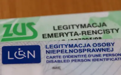 Legitymacja osoby niepełnosprawnej i emeryta-rencisty ZUS. Orzeczenie o niepełnosprawności w ciągu roku a ulga rehabilitacyjna.