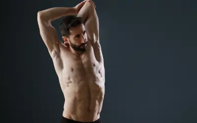 Jak rozciągać triceps, aby uniknąć kontuzji i poprawić elastyczność