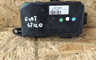 Gdzie jest sterownik centralnego zamka Fiat Stilo i jak go znaleźć