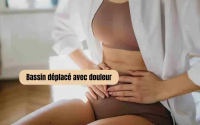 Femme enceinte tenant son ventre, souffrant de douleur au bassin. Comment soulager cette gêne ?