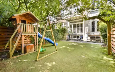 Plac zabaw w ogrodzie: Stwórz bezpieczny raj dla dzieci! Poradnik DIY