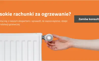 Ręka reguluje termostat grzejnika. Sprawdź, jak obniżyć szacowane roczne zużycie energii i rachunki za ogrzewanie.