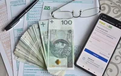Umowa zlecenie a emerytura: pieniądze, dokumenty ZUS i logowanie do eZUS na telefonie.