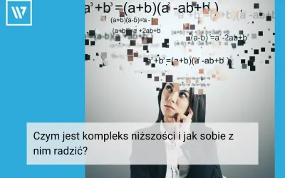 Kobieta zmagająca się z myślami, jakby rozwiązywała skomplikowane równania. Może to symbolizować walkę z kompleksem niższości, o którym pisał Alfred austriacki psychiatra.