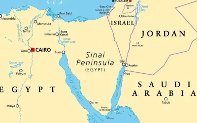 Mapa Egiptu z Kairem, Kanałem Sueskim i Półwyspem Synaj. Zastanawiasz się, czy egipt wiza online czy na lotnisku?