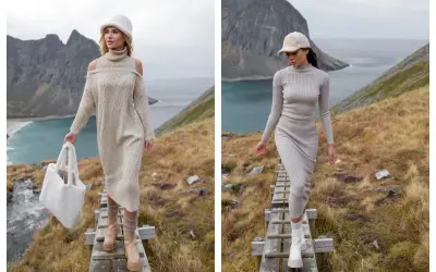 Dwie kobiety w beżowych sukienkach sweterkowych plus size, spacerujące po drewnianej kładce w górzystym krajobrazie.