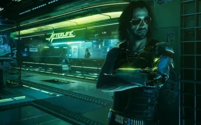 Mężczyzna w okularach przeciwsłonecznych i z cybernetycznym ramieniem stoi przed barem "Afterlife". Jego styl to kwintesencja mody cyberpunk.