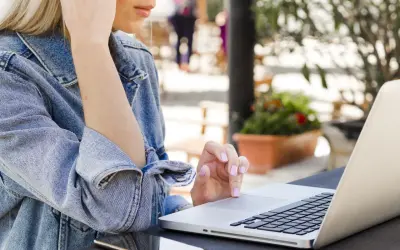 Dlaczego użytkownicy oczekują coraz prostszego dostępu do usług online?