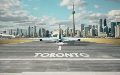 Lot do Toronto: Ile trwa naprawdę? Bezpośrednio i z przesiadką.