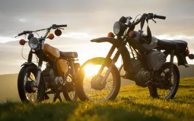 Czy warto kupować w hurtowni części motocyklowych online zamiast stacjonarnie?