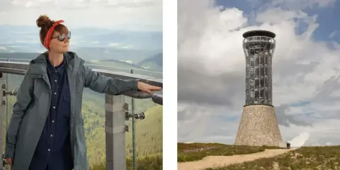 Kobieta na tarasie widokowym z widokiem na góry, obok wieża widokowa. Szlak na Śnieżnik prowadzi do tego miejsca.